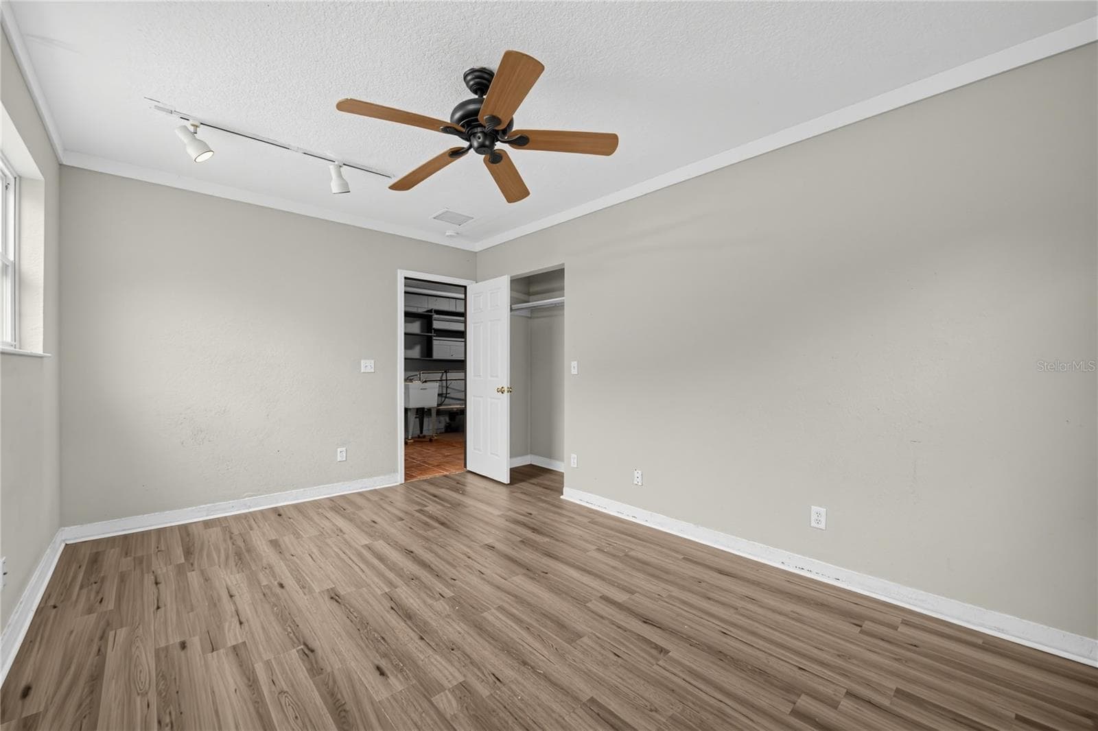 Single Family Residence at 2020 LEANNE CT, WINTER PARK, photo 11 of 28