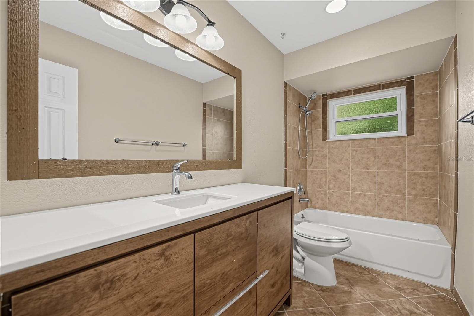 Single Family Residence at 2020 LEANNE CT, WINTER PARK, photo 21 of 28