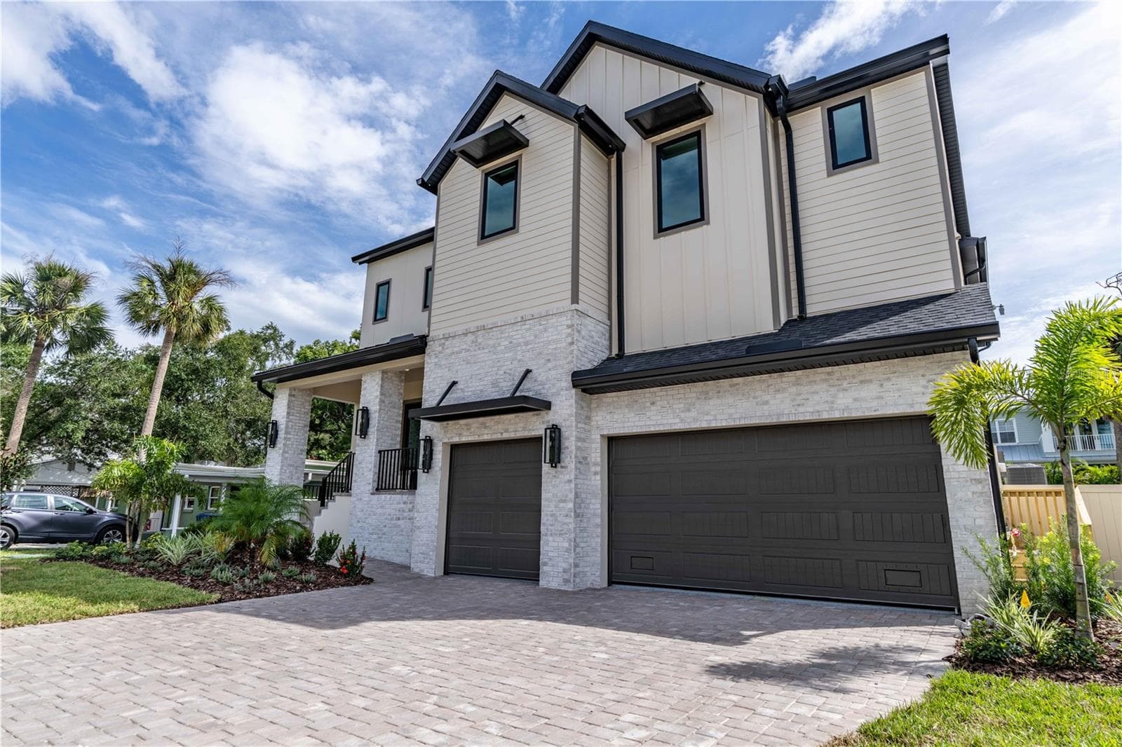 Single Family Residence at 4316 W CORONA ST, TAMPA, photo 6 of 35