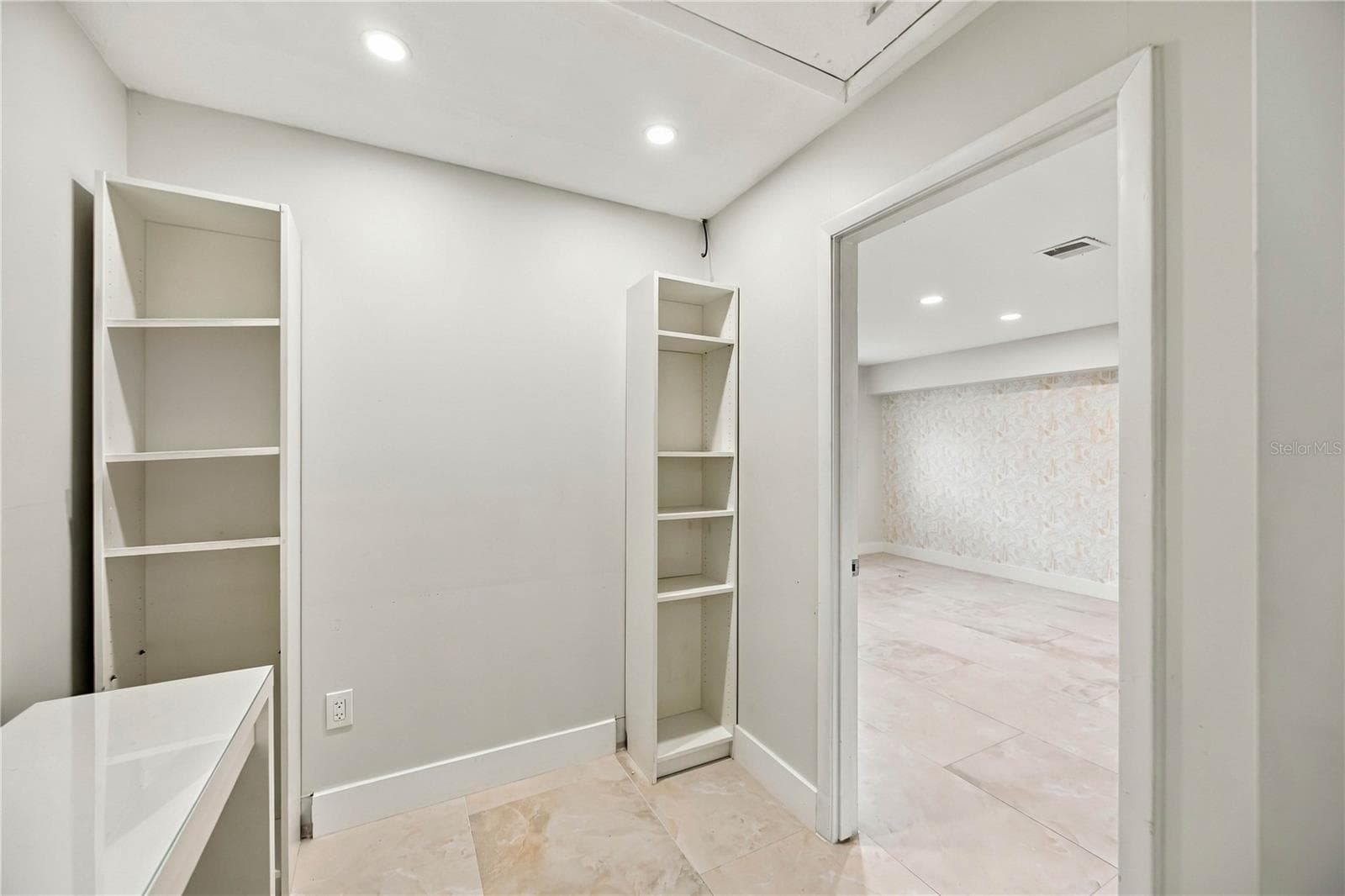 Single Family Residence at 5281 FORBES TER, PORT CHARLOTTE, photo 10 of 32