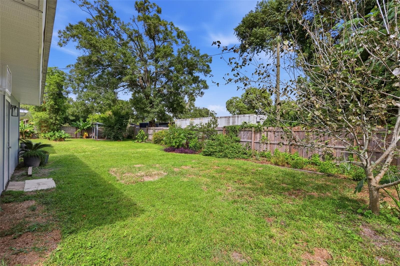 Single Family Residence at 4479 FAIRVIEW AVE, ORLANDO, photo 11 of 45