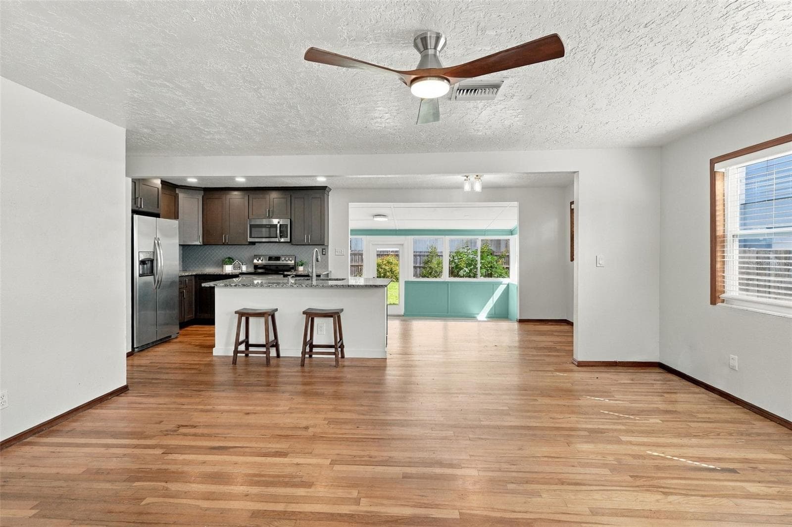 Single Family Residence at 4479 FAIRVIEW AVE, ORLANDO, photo 15 of 45