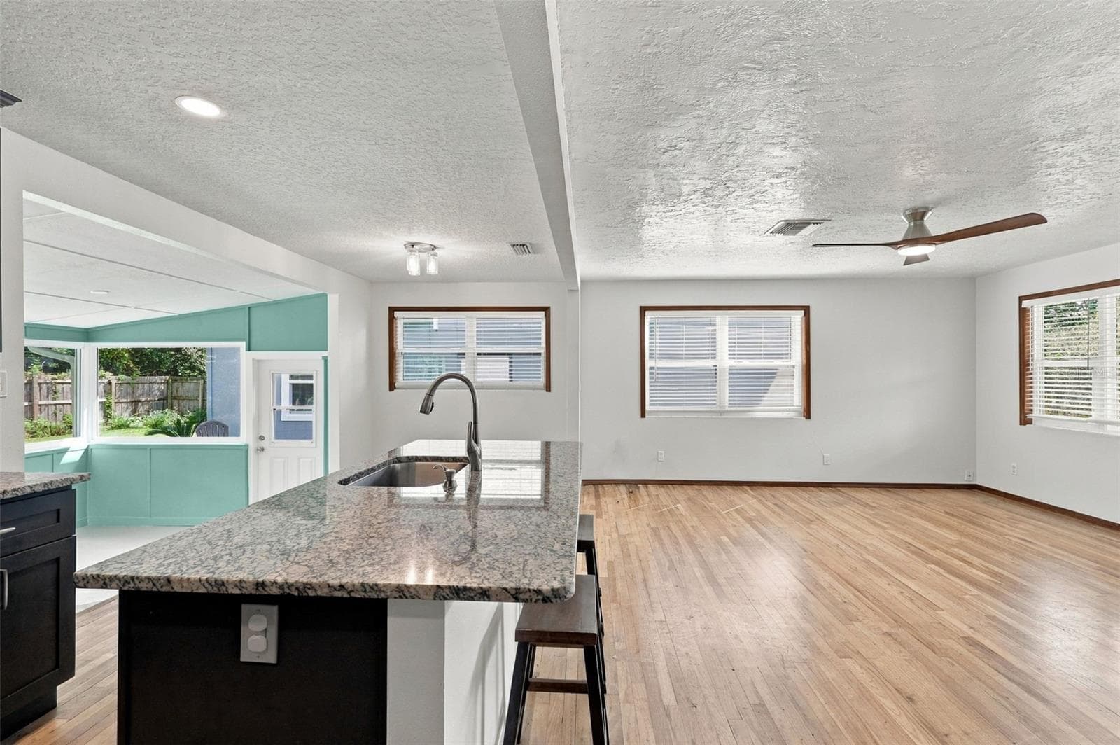 Single Family Residence at 4479 FAIRVIEW AVE, ORLANDO, photo 21 of 45