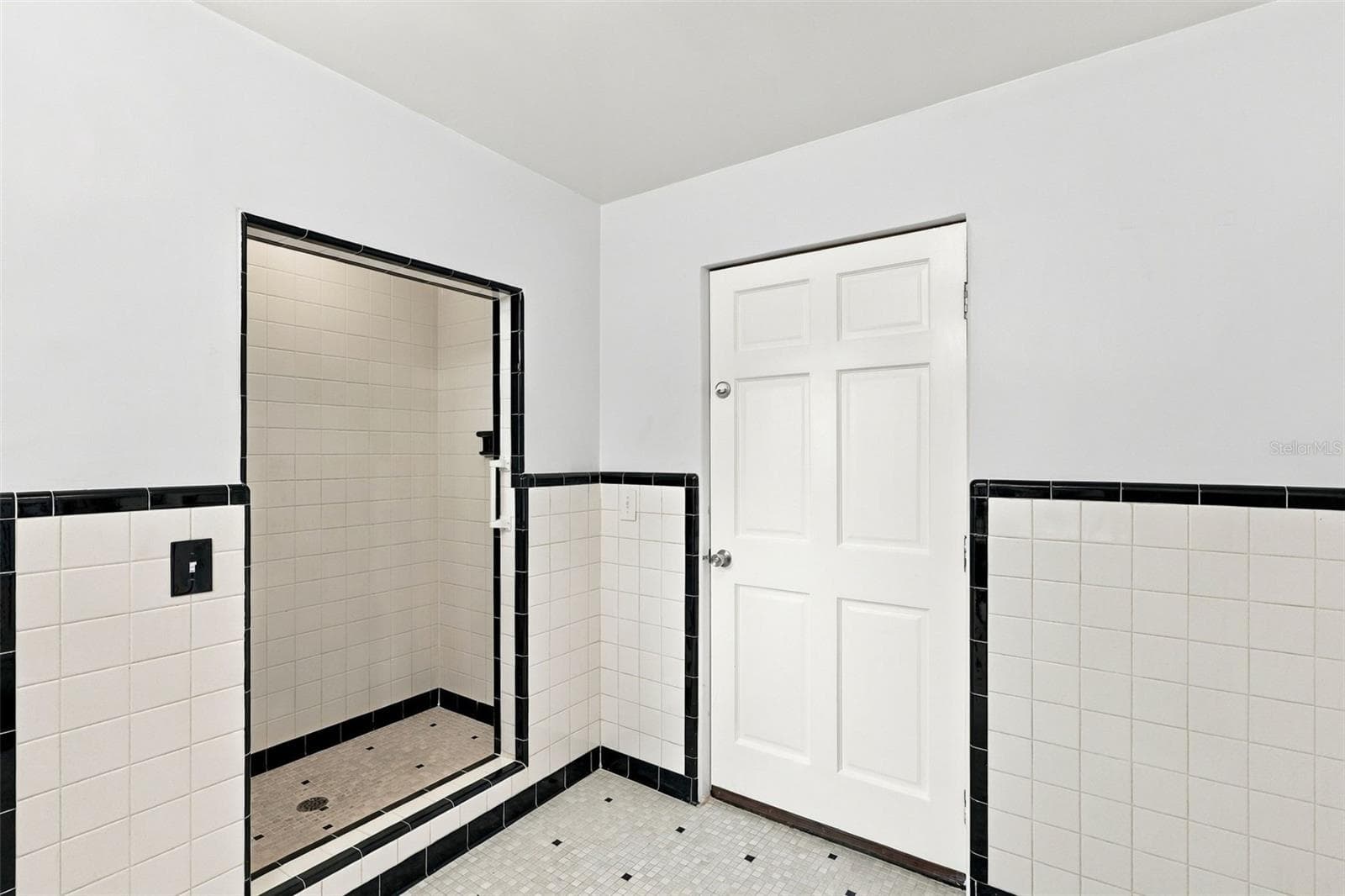 Single Family Residence at 4479 FAIRVIEW AVE, ORLANDO, photo 34 of 45