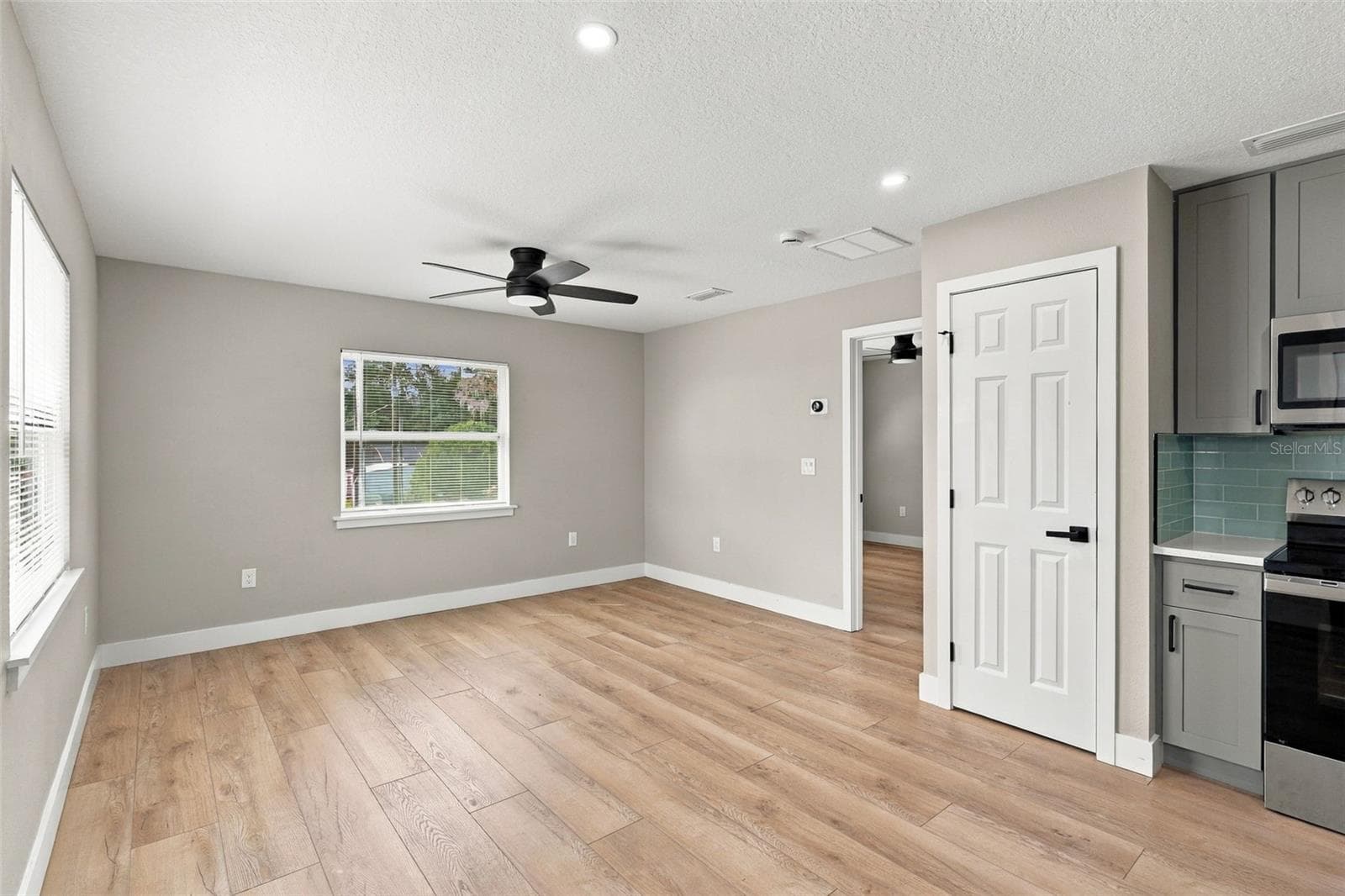 Single Family Residence at 4479 FAIRVIEW AVE, ORLANDO, photo 35 of 45
