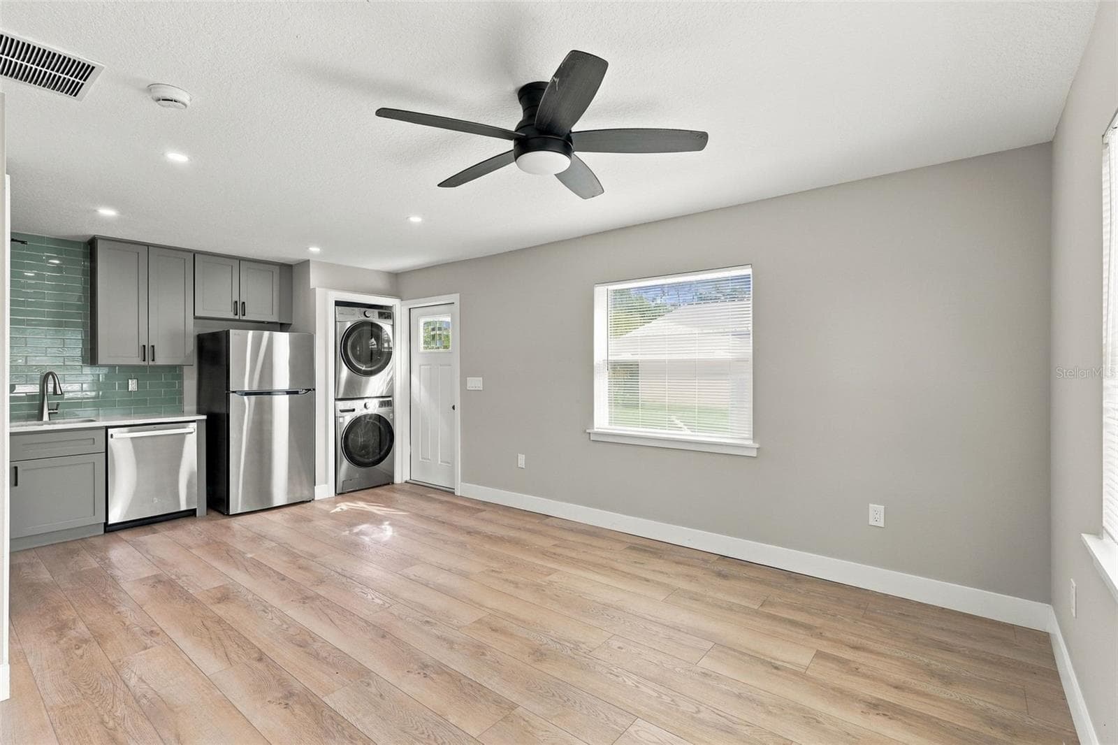 Single Family Residence at 4479 FAIRVIEW AVE, ORLANDO, photo 37 of 45