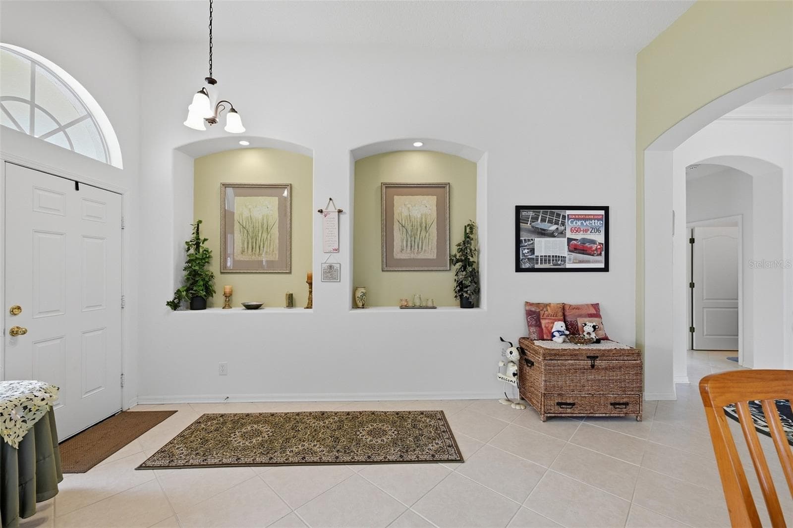 Single Family Residence at 10915 AUSTRALIAN PINE DR, RIVERVIEW, photo 9 of 37