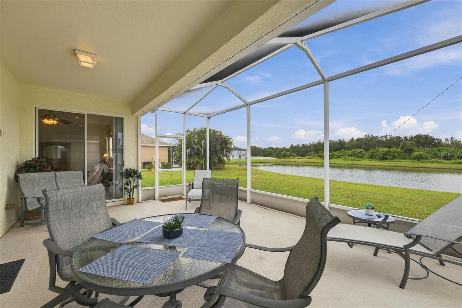 Single Family Residence at 10915 AUSTRALIAN PINE DR, RIVERVIEW, photo 28 of 37