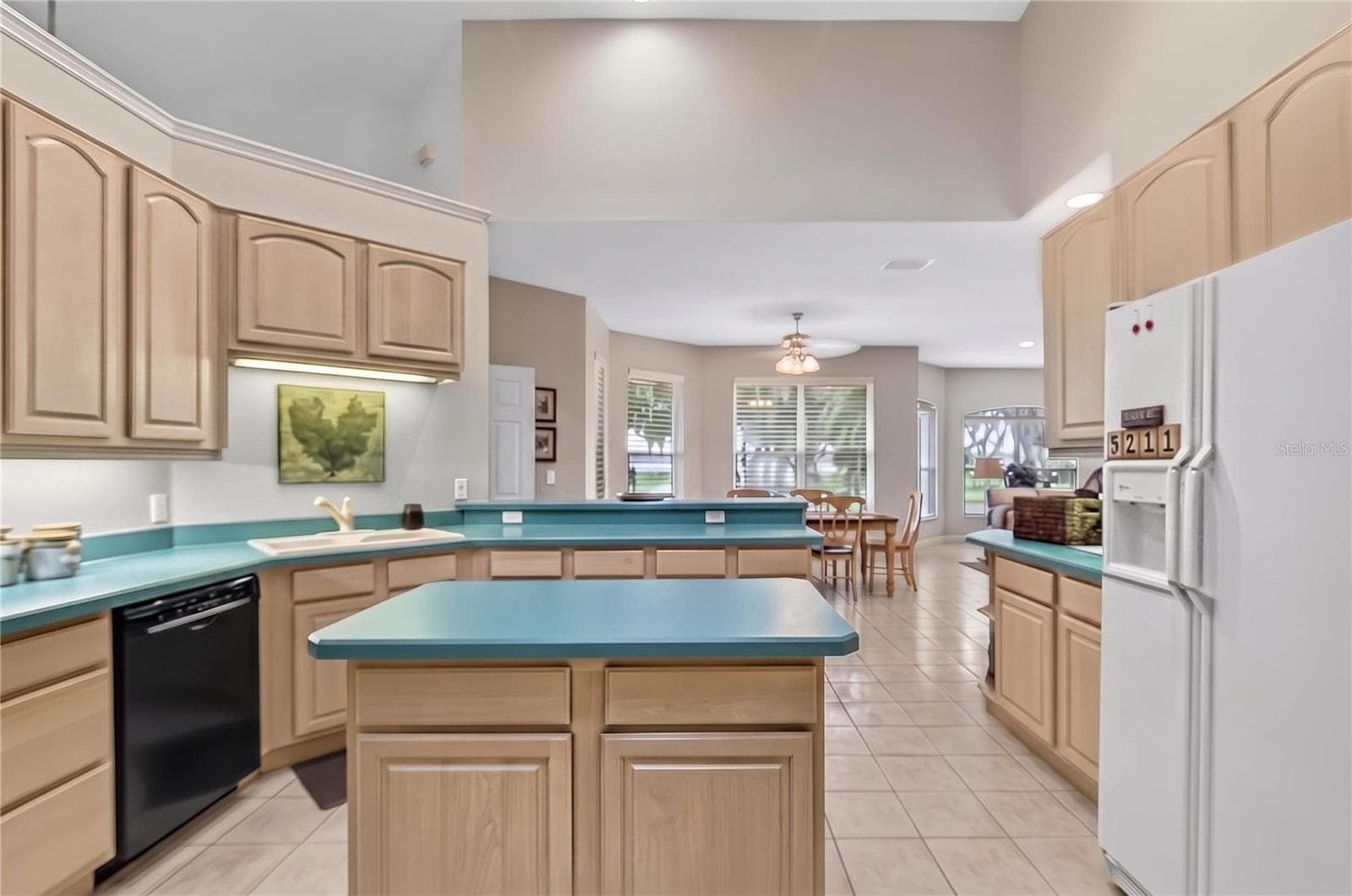 Single Family Residence at 9211 SILVER LAKE DR, LEESBURG, photo 11 of 50