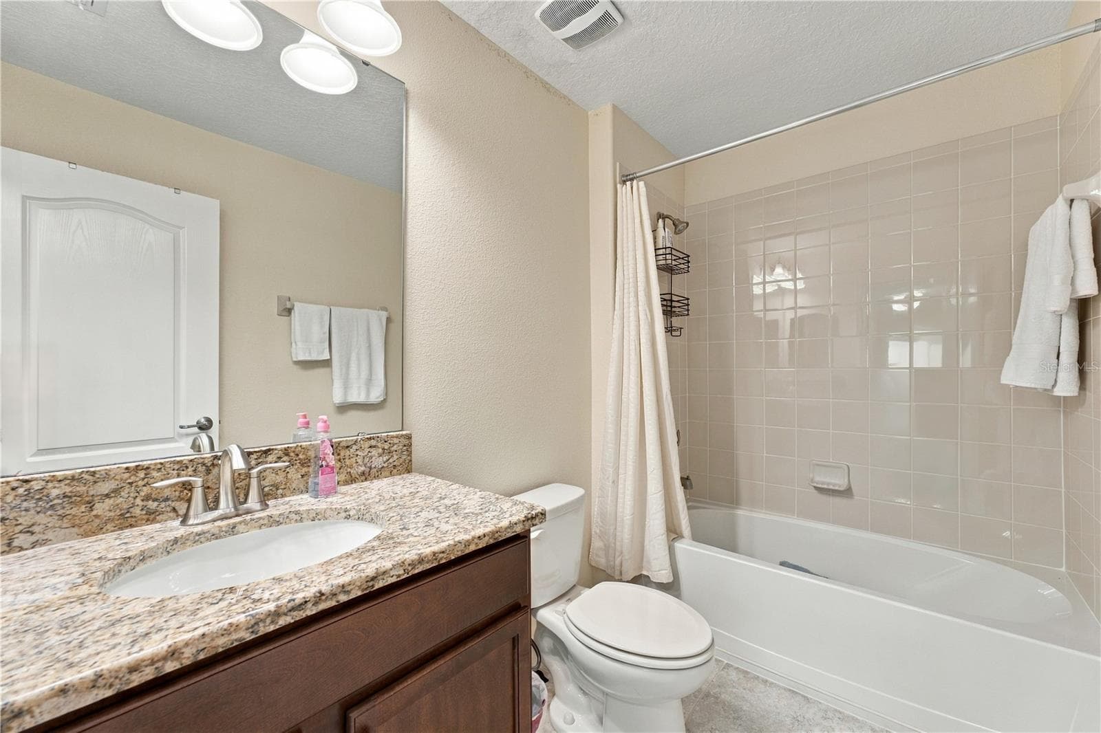 Single Family Residence at 9037 SHADOW MOUNTAIN ST, DAVENPORT, photo 32 of 48