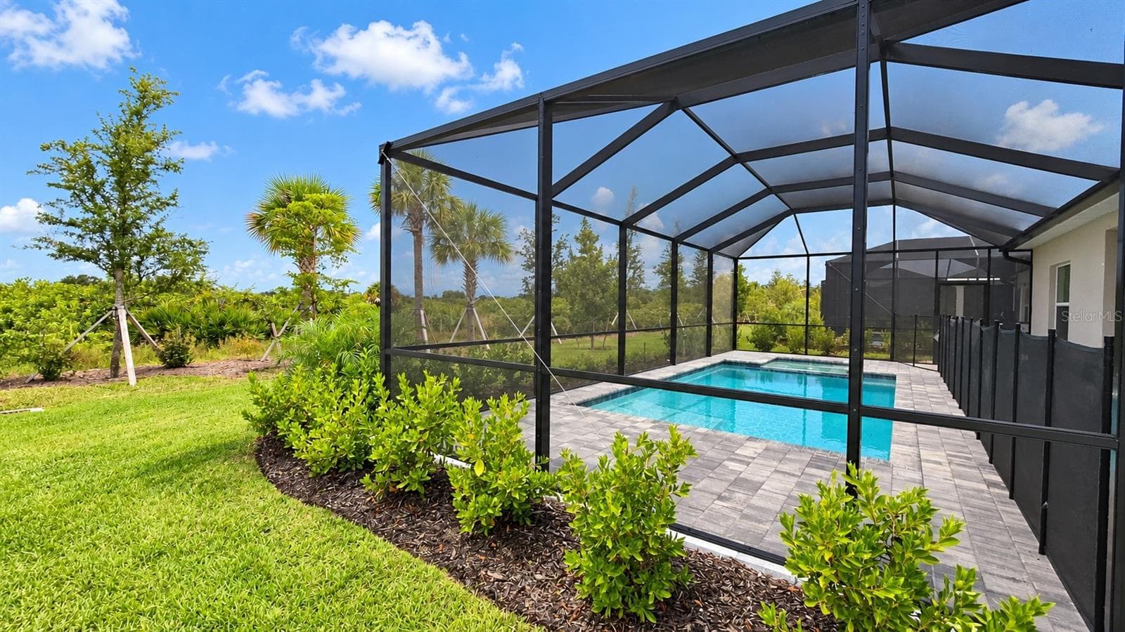 Single Family Residence at 13320 GRASSMERE CT, PUNTA GORDA, photo 33 of 44