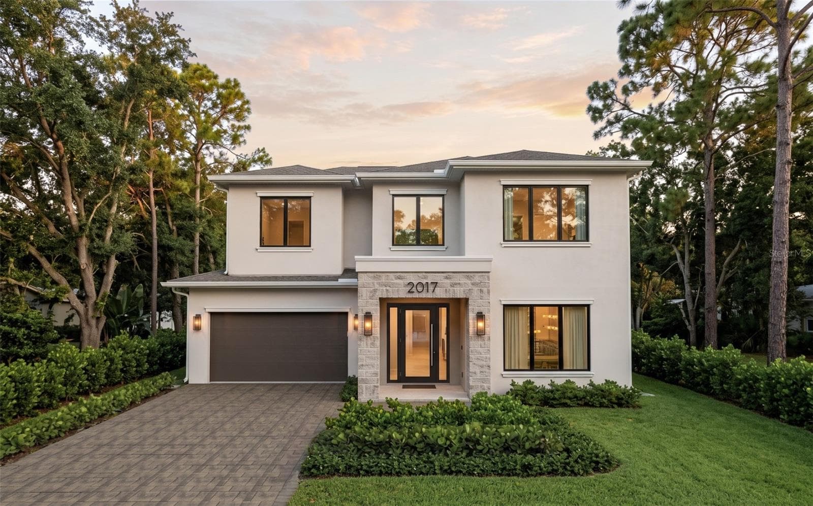 2017 GALE ST