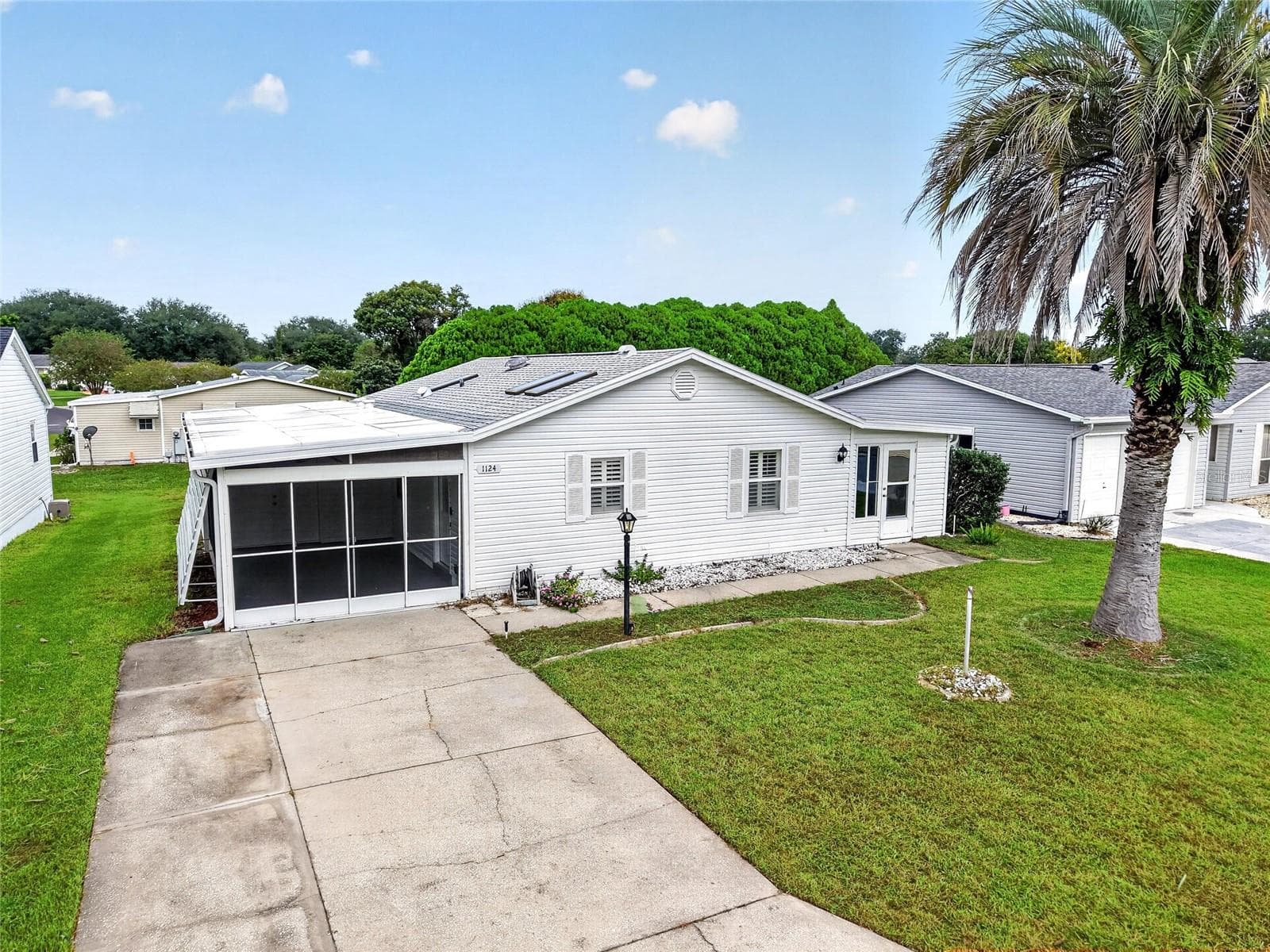 Aerial Front View - 1124 DEL TORO DR, LADY LAKE