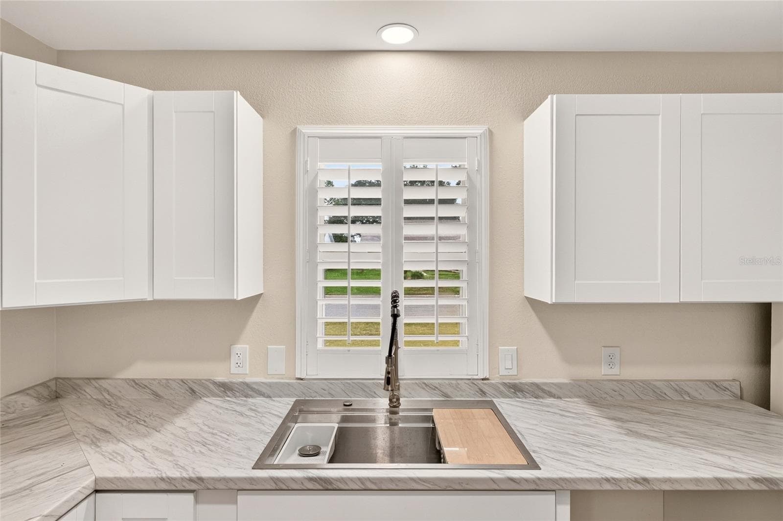 Kitchen Sink - 1124 DEL TORO DR, LADY LAKE