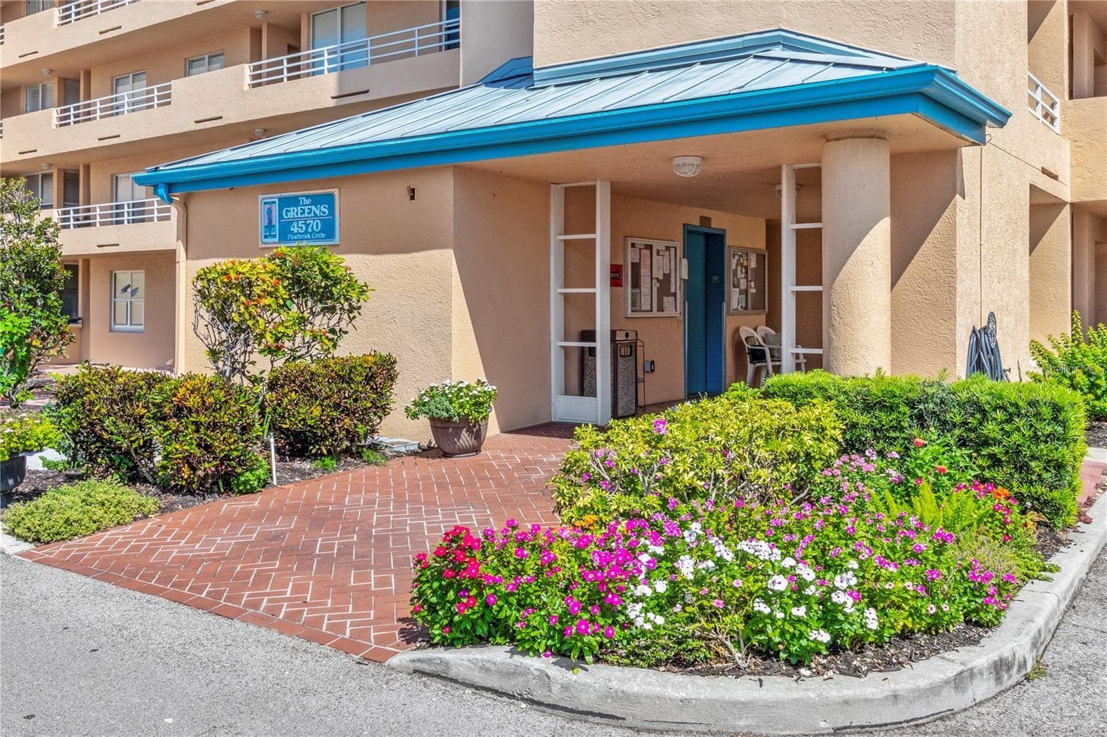 Condominium at 4570 PINEBROOK CIR #208, BRADENTON, photo 2 of 30