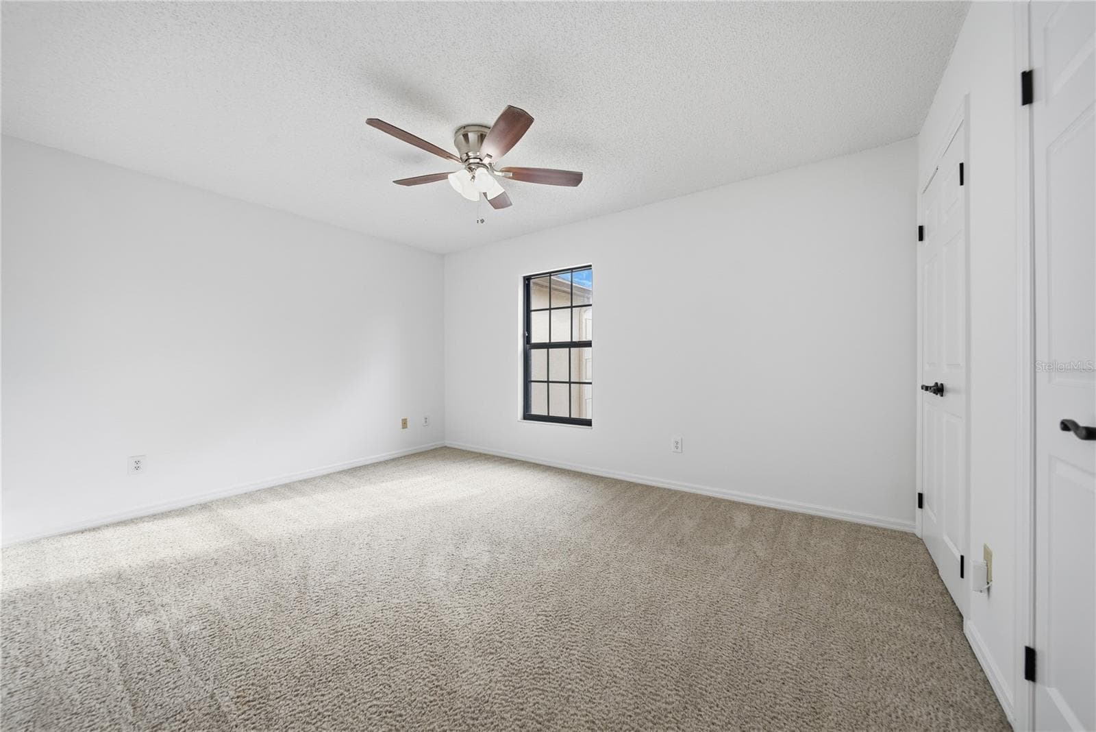 Primary Bedroom - 4520 SOUTHAMPTON CT #4520, TAMPA