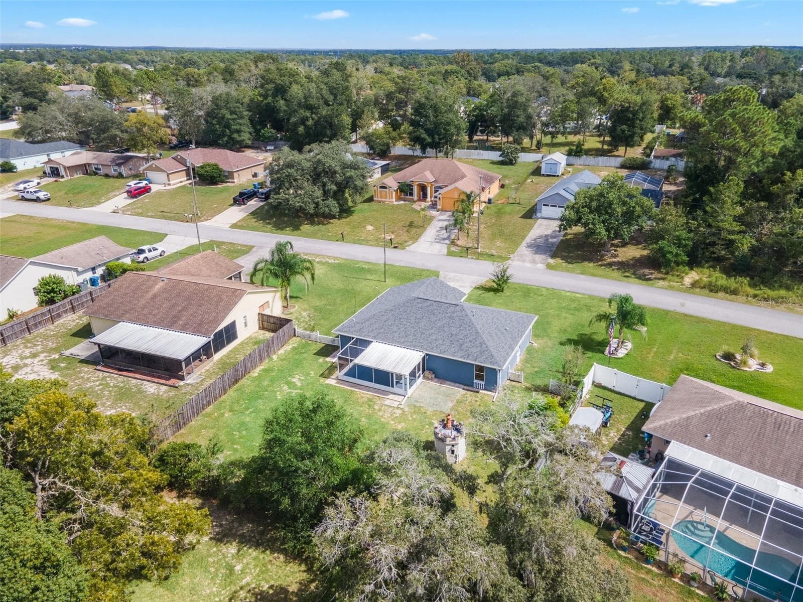 Single Family Residence at 13393 TWIN LAKE AVE, SPRING HILL, photo 42 of 49