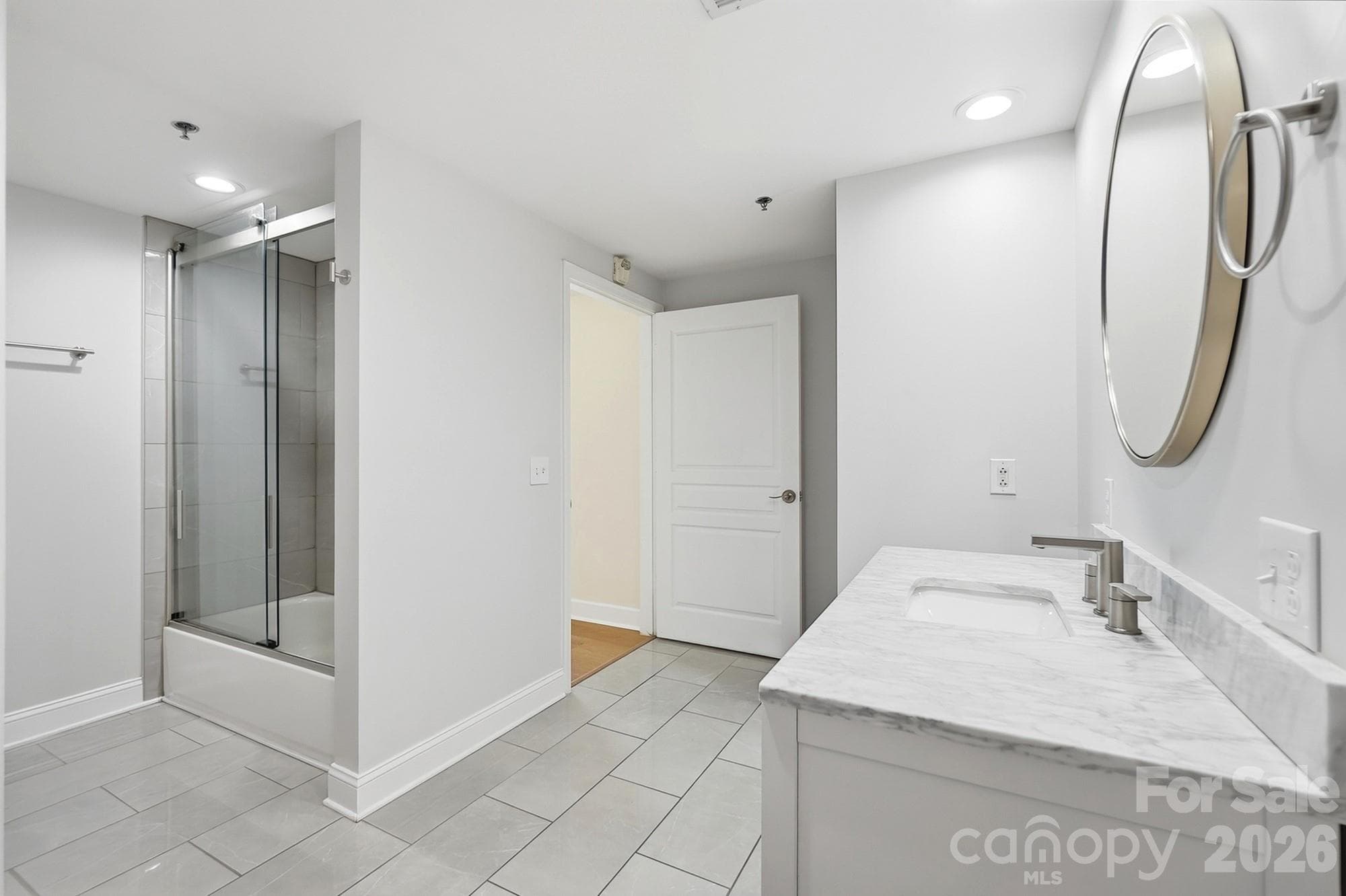 Condominium at Charlotte, photo 36 of 45
