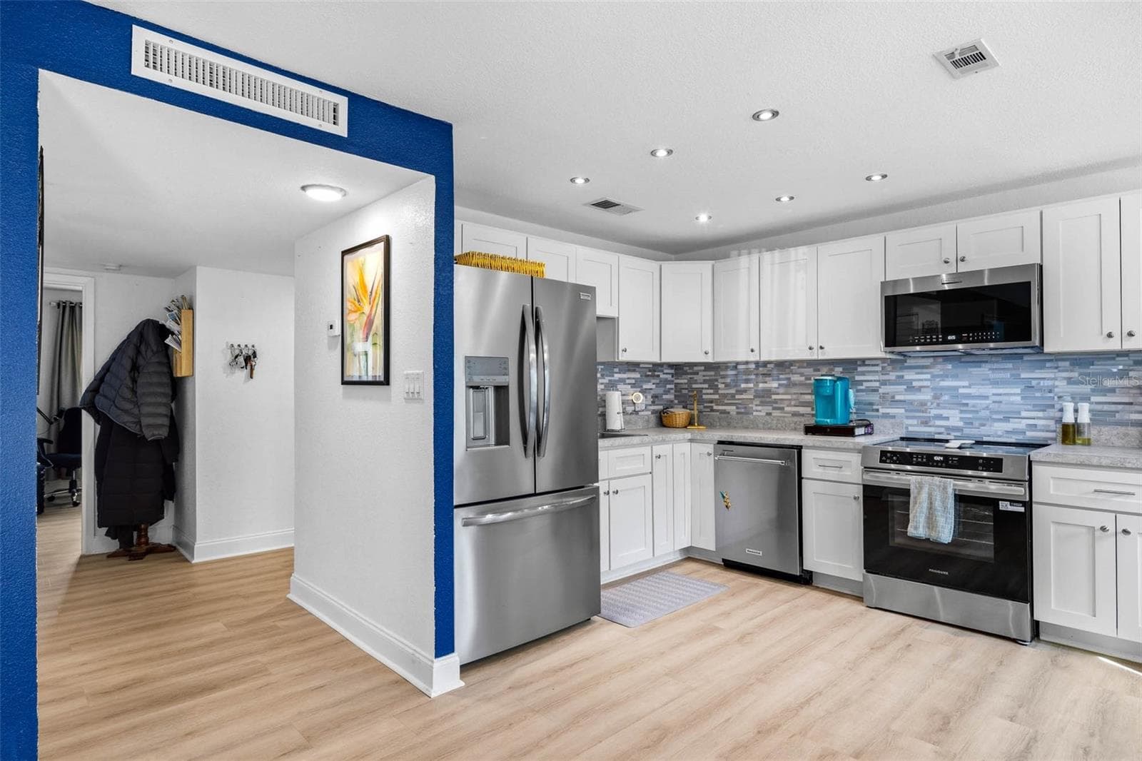 Stainless Steel Appliances and Convection Oven - 345 S MCMULLEN BOOTH RD #143, CLEARWATER