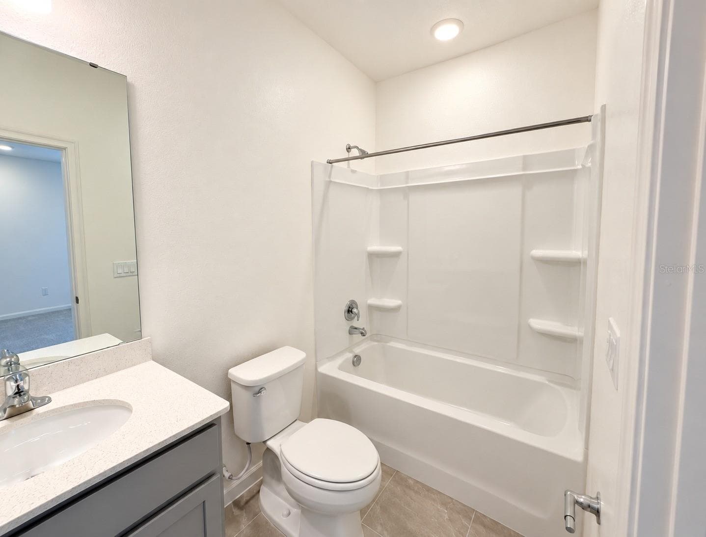 Townhouse at 10592 EBB TIDE LANE, ORLANDO, photo 18 of 28