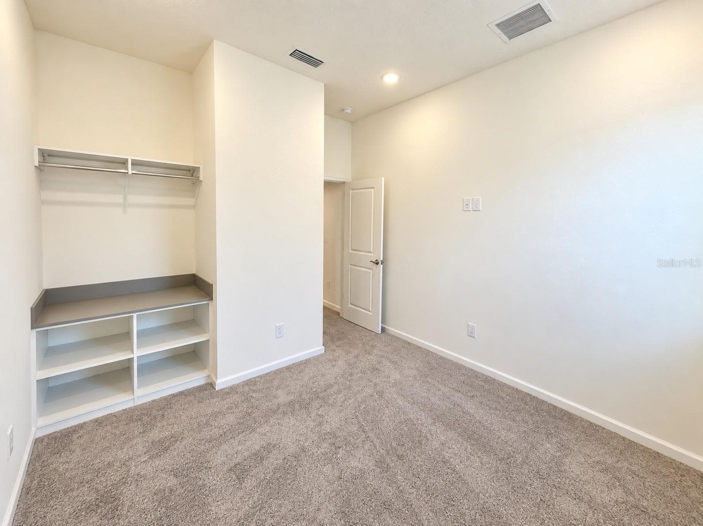 Townhouse at 10592 EBB TIDE LANE, ORLANDO, photo 19 of 28