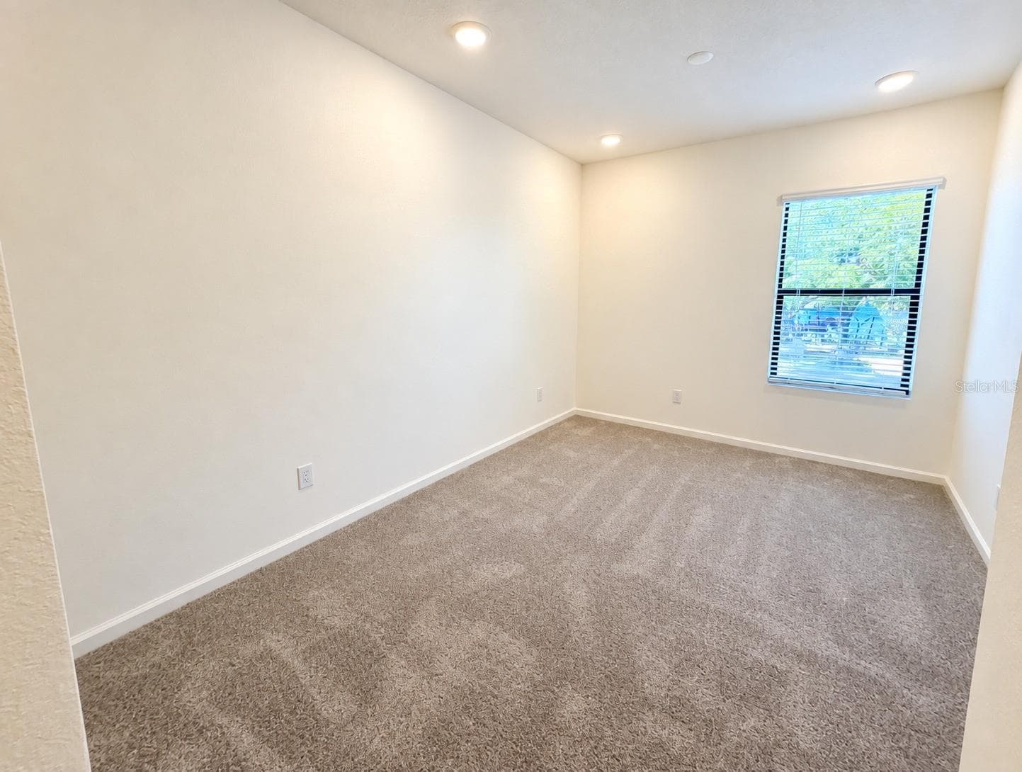 Townhouse at 10592 EBB TIDE LANE, ORLANDO, photo 21 of 28