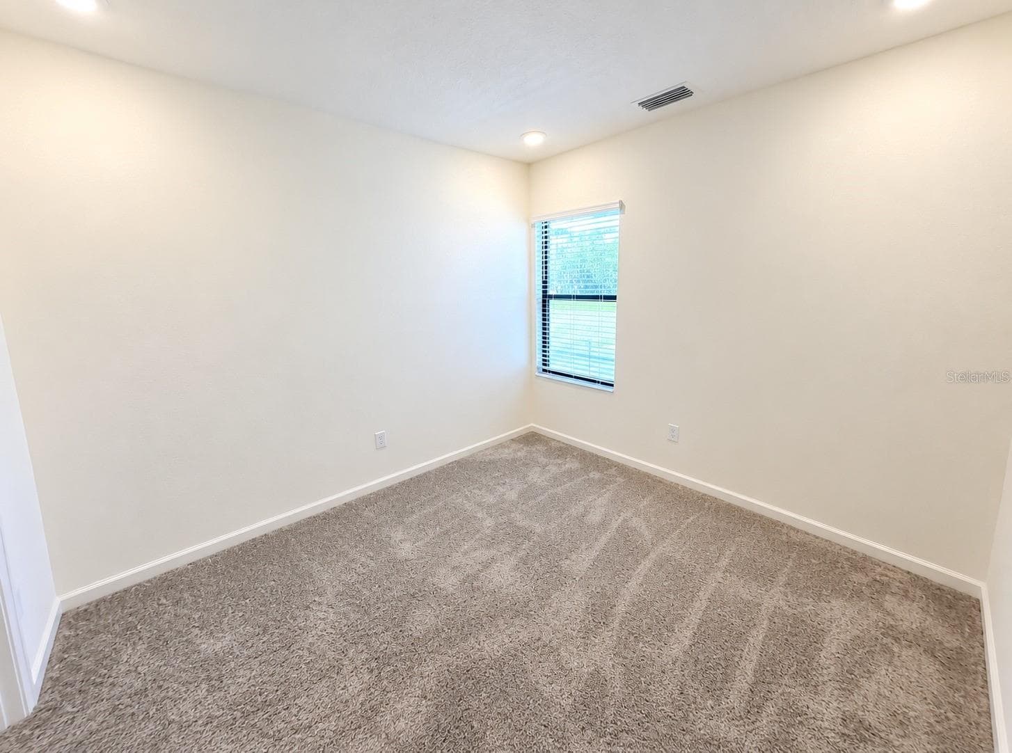 Townhouse at 10592 EBB TIDE LANE, ORLANDO, photo 23 of 28