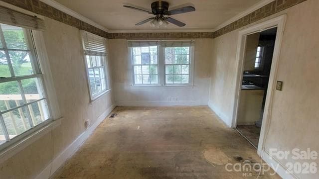 Single Family Residence at 910 W Mauney Avenue, Gastonia, photo 9 of 21