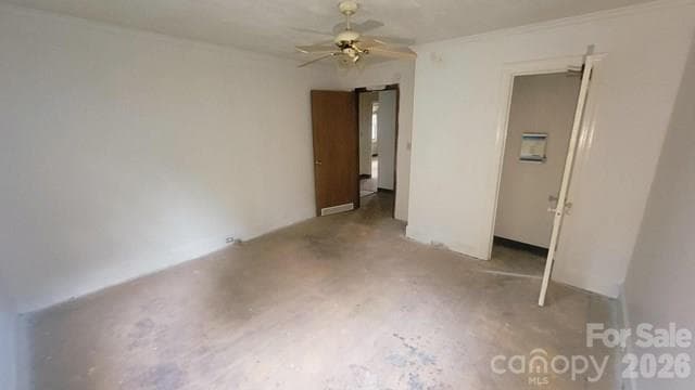 Single Family Residence at 910 W Mauney Avenue, Gastonia, photo 11 of 21