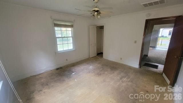 Single Family Residence at 910 W Mauney Avenue, Gastonia, photo 12 of 21