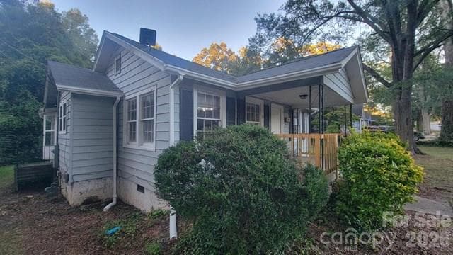 Single Family Residence at 910 W Mauney Avenue, Gastonia, photo 18 of 21