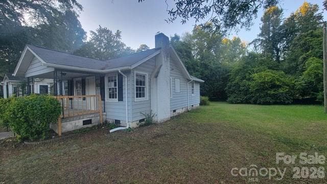 Single Family Residence at 910 W Mauney Avenue, Gastonia, photo 19 of 21