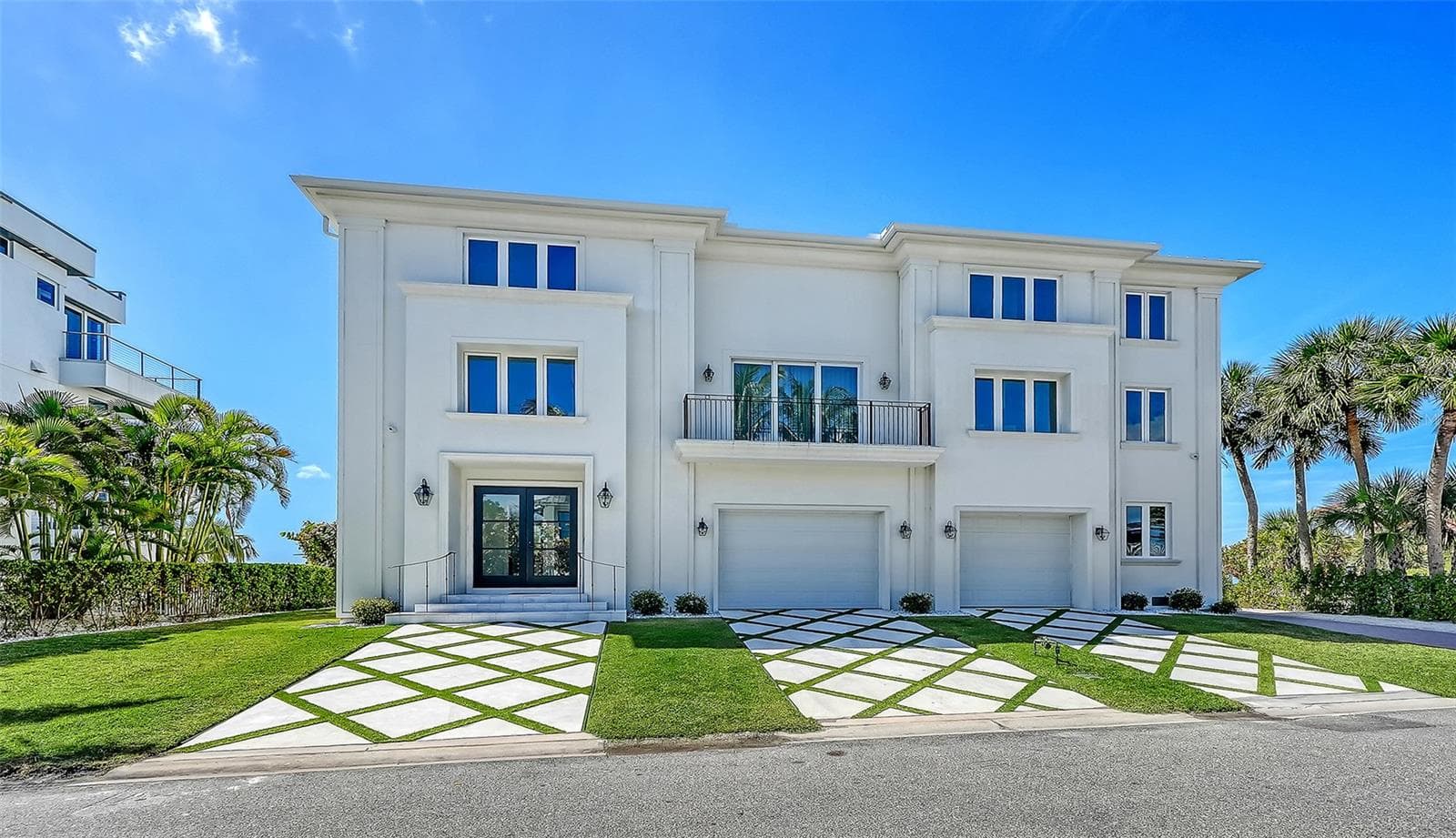 Single Family Residence at 6529 GULFSIDE RD, LONGBOAT KEY, photo 2 of 35