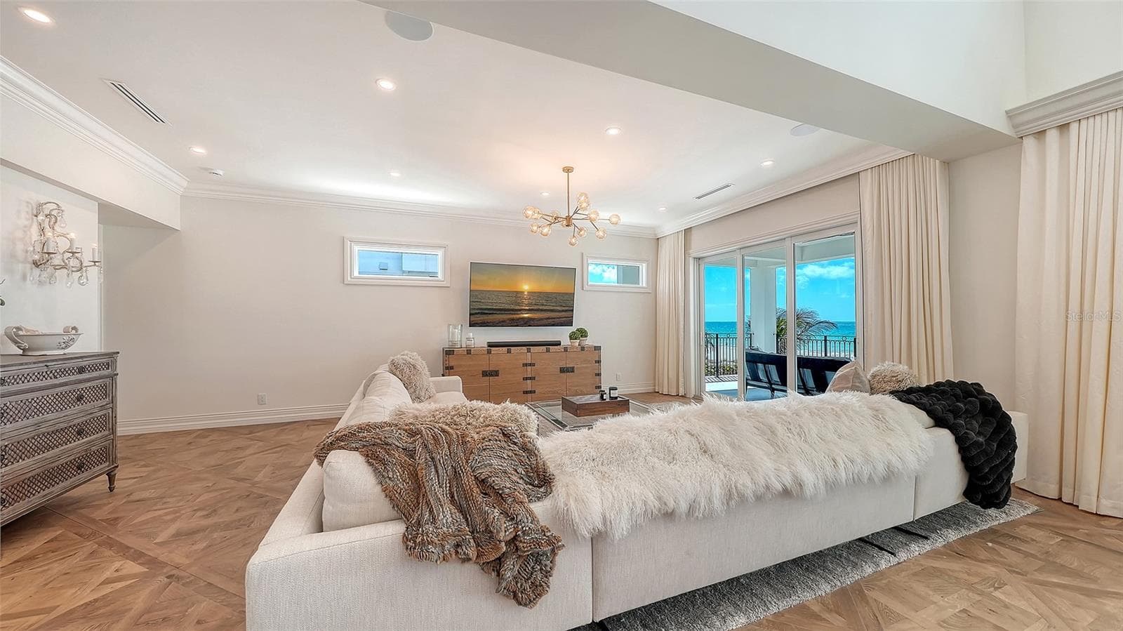Single Family Residence at 6529 GULFSIDE RD, LONGBOAT KEY, photo 12 of 35