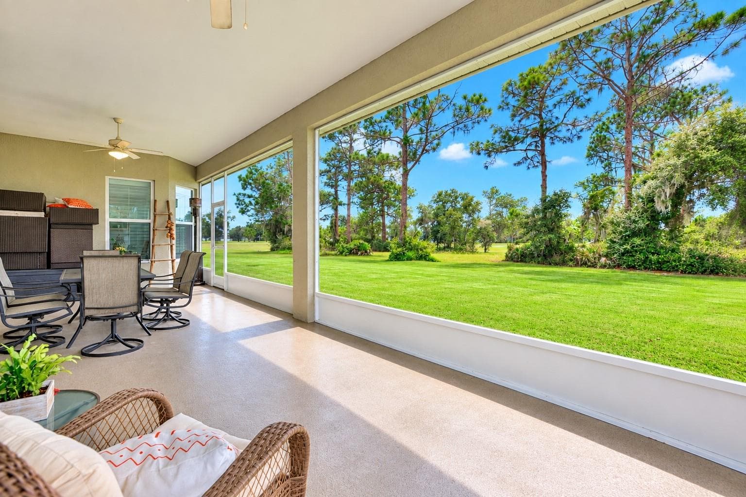 Single Family Residence at 4930 MYRTLE BEACH DR, SEBRING, photo 41 of 53