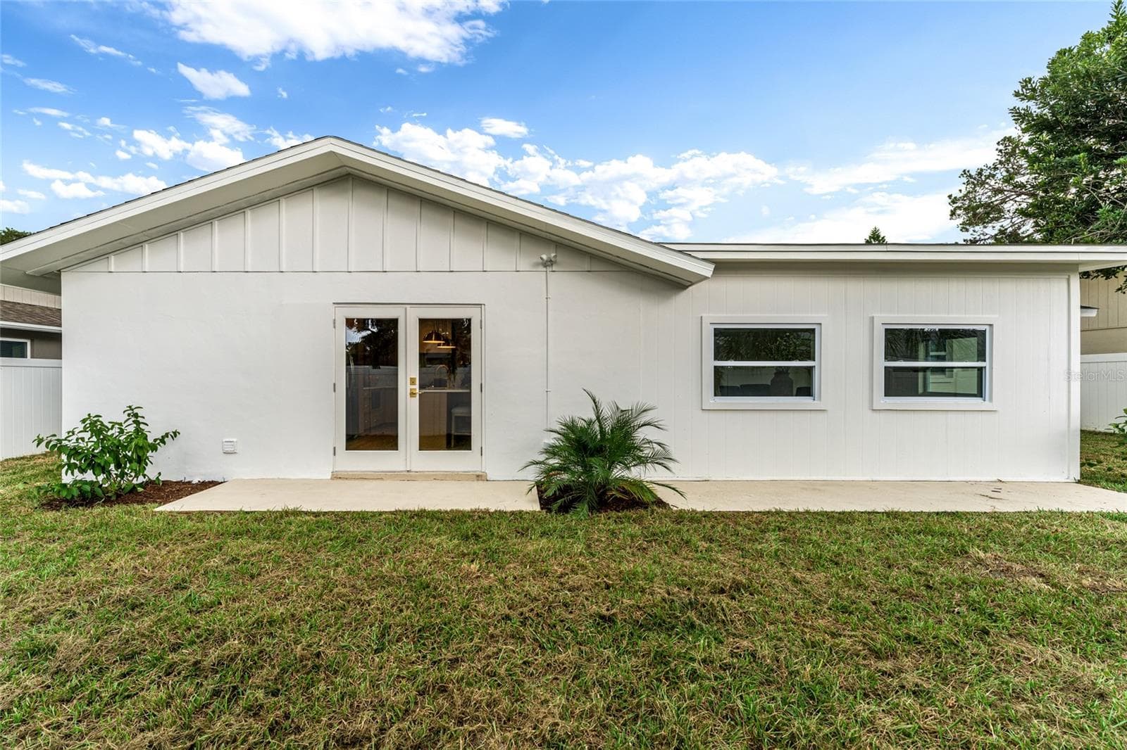 Single Family Residence at 2456 TIMBERCREST CIR W, CLEARWATER, photo 39 of 47