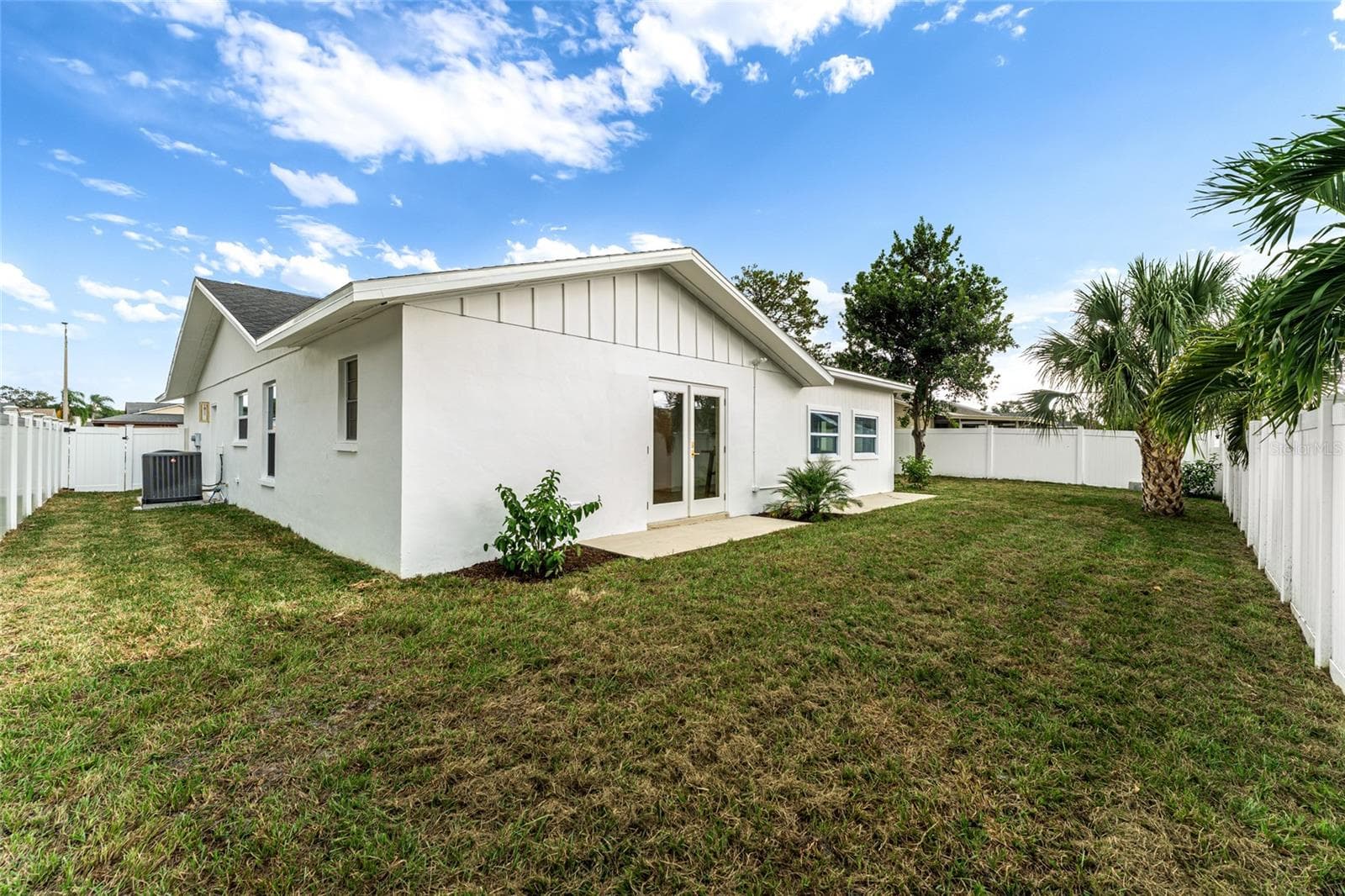 Single Family Residence at 2456 TIMBERCREST CIR W, CLEARWATER, photo 40 of 47
