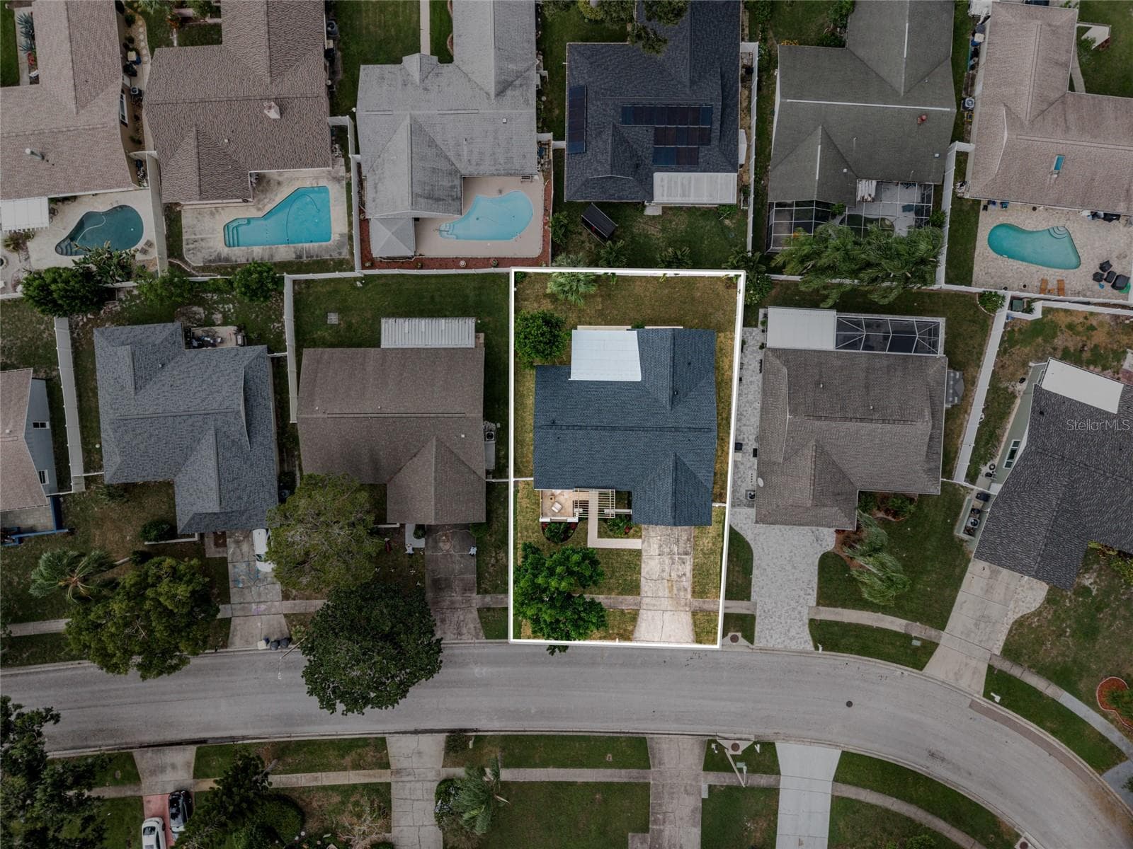 Single Family Residence at 2456 TIMBERCREST CIR W, CLEARWATER, photo 44 of 47