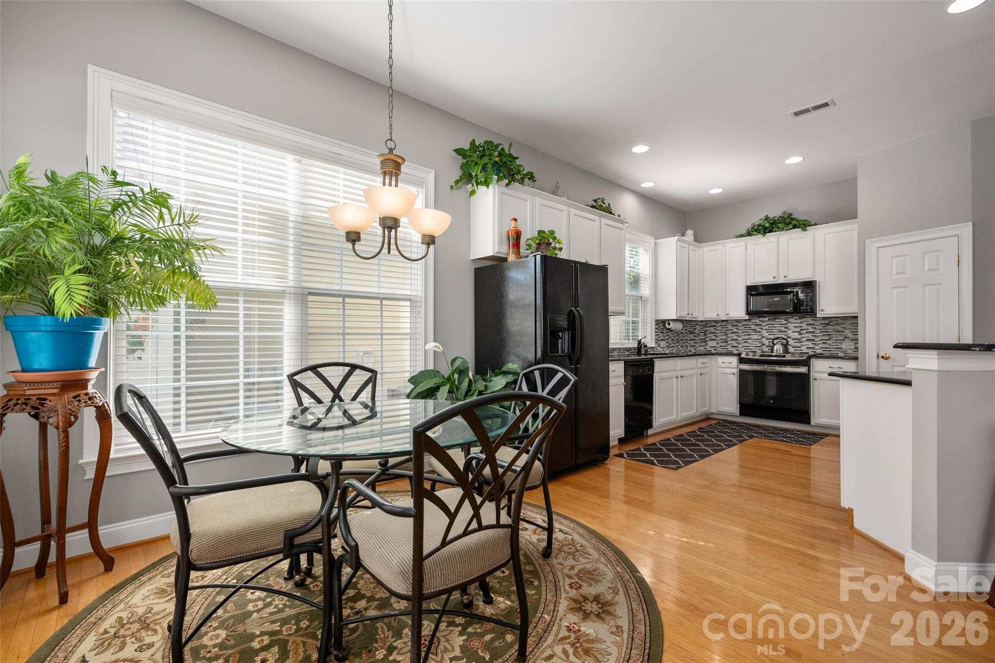 Single Family Residence at 3004 Ivy Brook Place, Matthews, photo 14 of 38