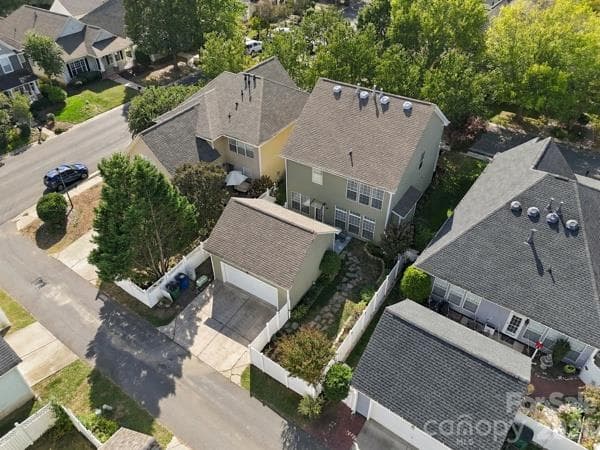 Single Family Residence at 3004 Ivy Brook Place, Matthews, photo 34 of 38