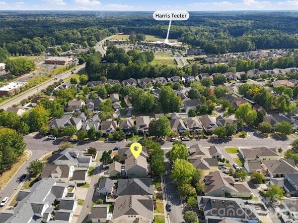 Close proximity to groceries and restaurants! - 3004 Ivy Brook Place, Matthews