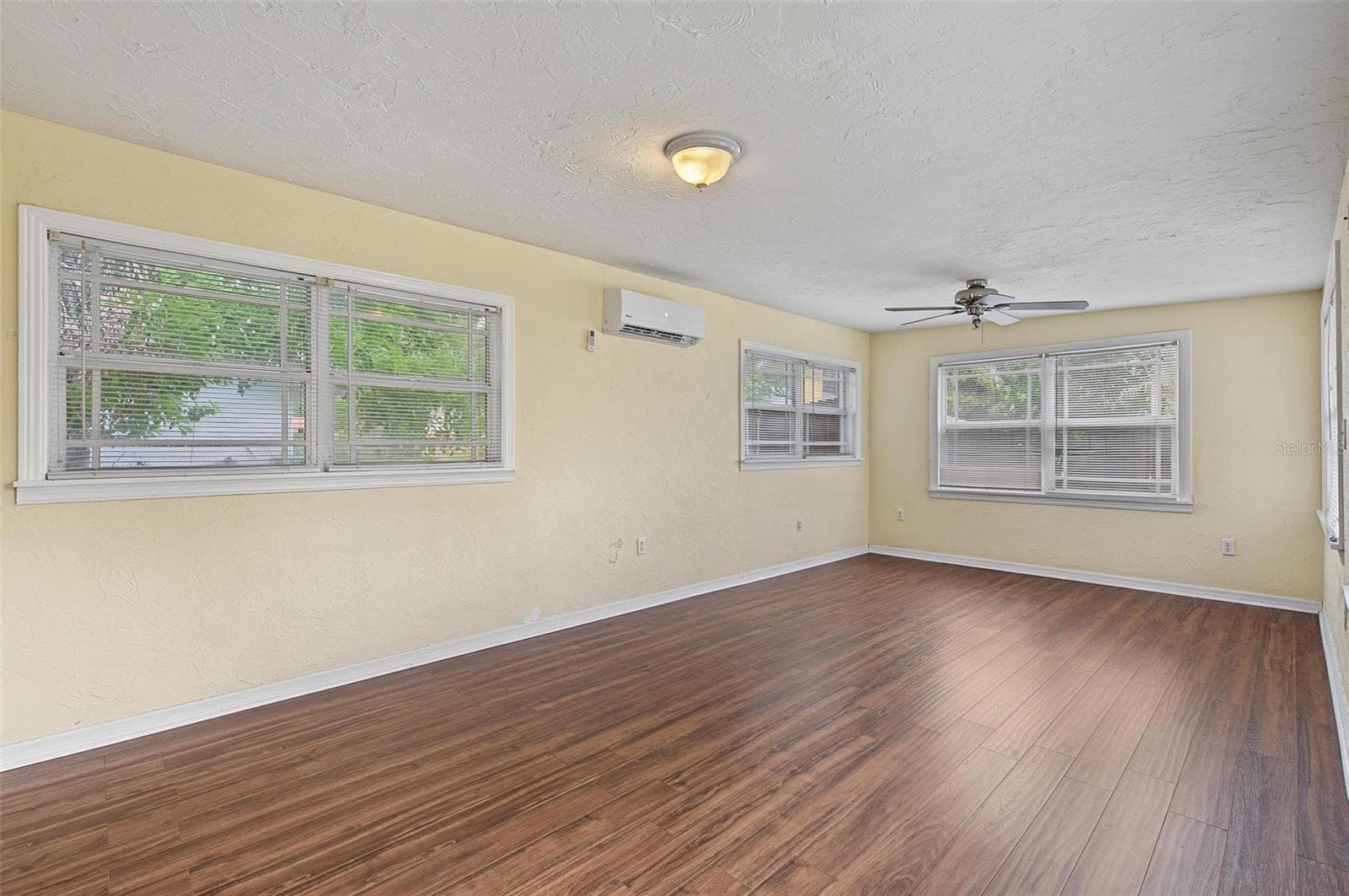 Single Family Residence at 514 12TH AVE W, PALMETTO, photo 27 of 45