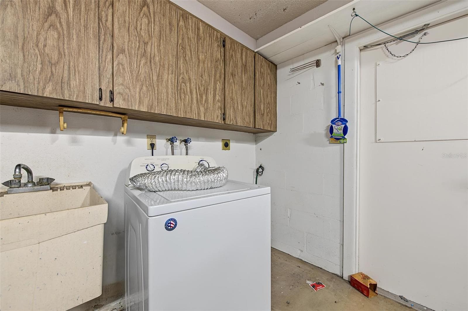 Single Family Residence at 514 12TH AVE W, PALMETTO, photo 32 of 45