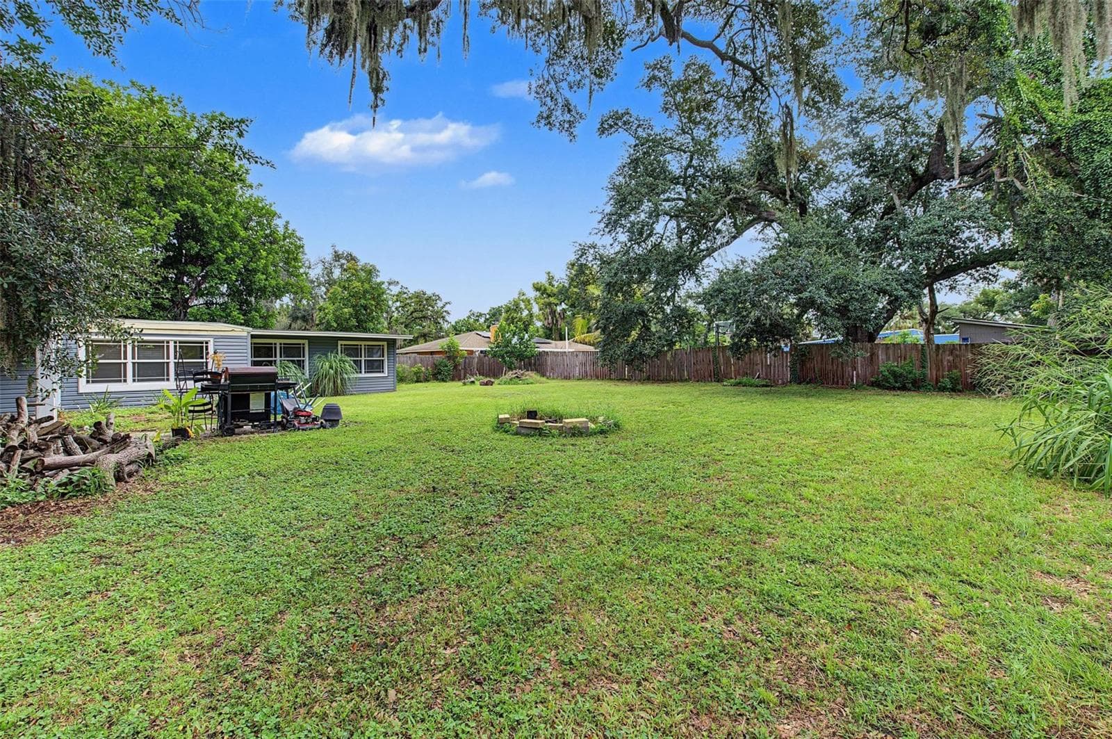 Single Family Residence at 514 12TH AVE W, PALMETTO, photo 39 of 45