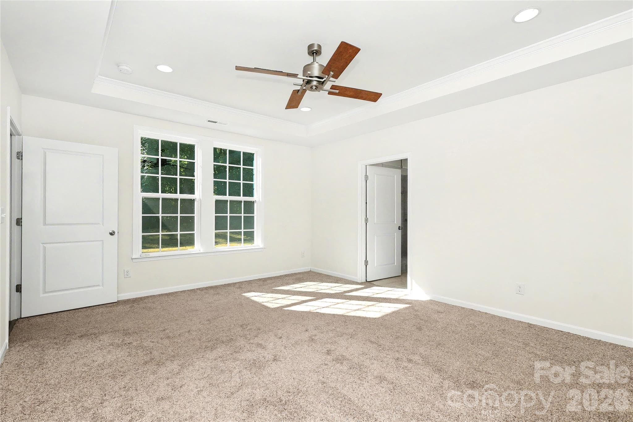 Single Family Residence at 7420 Tullamore Glen Drive, Huntersville, photo 17 of 41