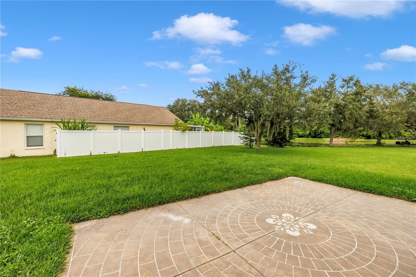 Single Family Residence at 3903 DAY BRIDGE PL, ELLENTON, photo 34 of 44