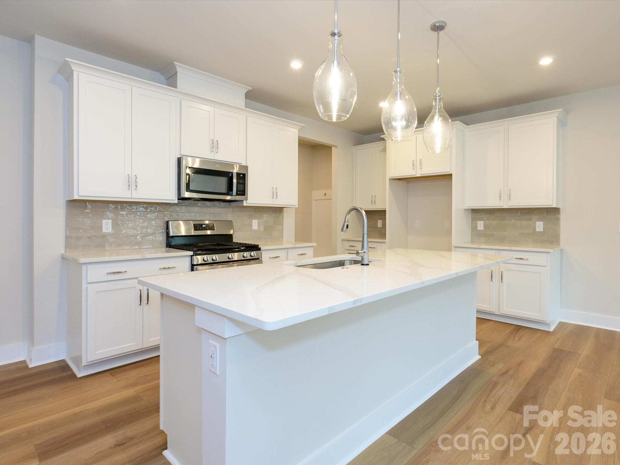 Chef-Inspired Kitchen Layout. - 217 Halemarg Drive, Belmont