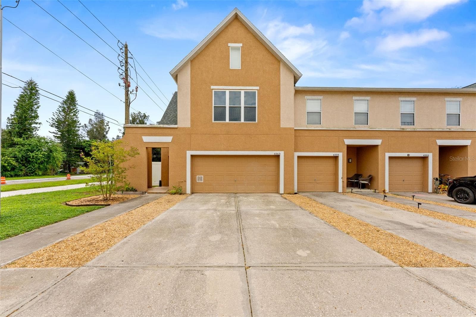 Townhouse at 4363 TYLER CIR N, ST PETERSBURG, photo 2 of 45