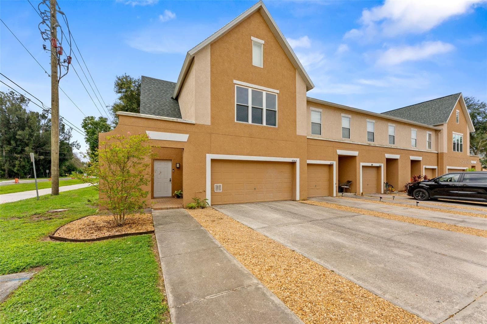 Townhouse at 4363 TYLER CIR N, ST PETERSBURG, photo 4 of 45