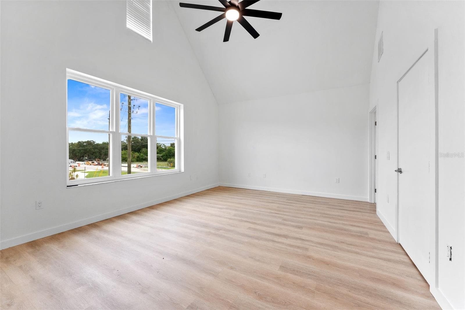 Townhouse at 4363 TYLER CIR N, ST PETERSBURG, photo 19 of 45
